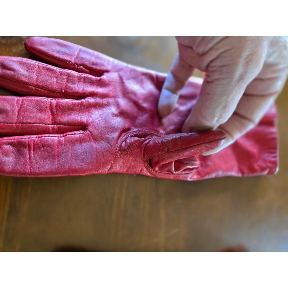 Van Raalte Vintage 60s Mid Mod Red Leather Gloves Lined Driving Gloves Women's M